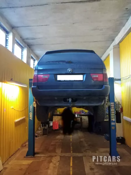 BMW X5 — autogaasi paigaldus